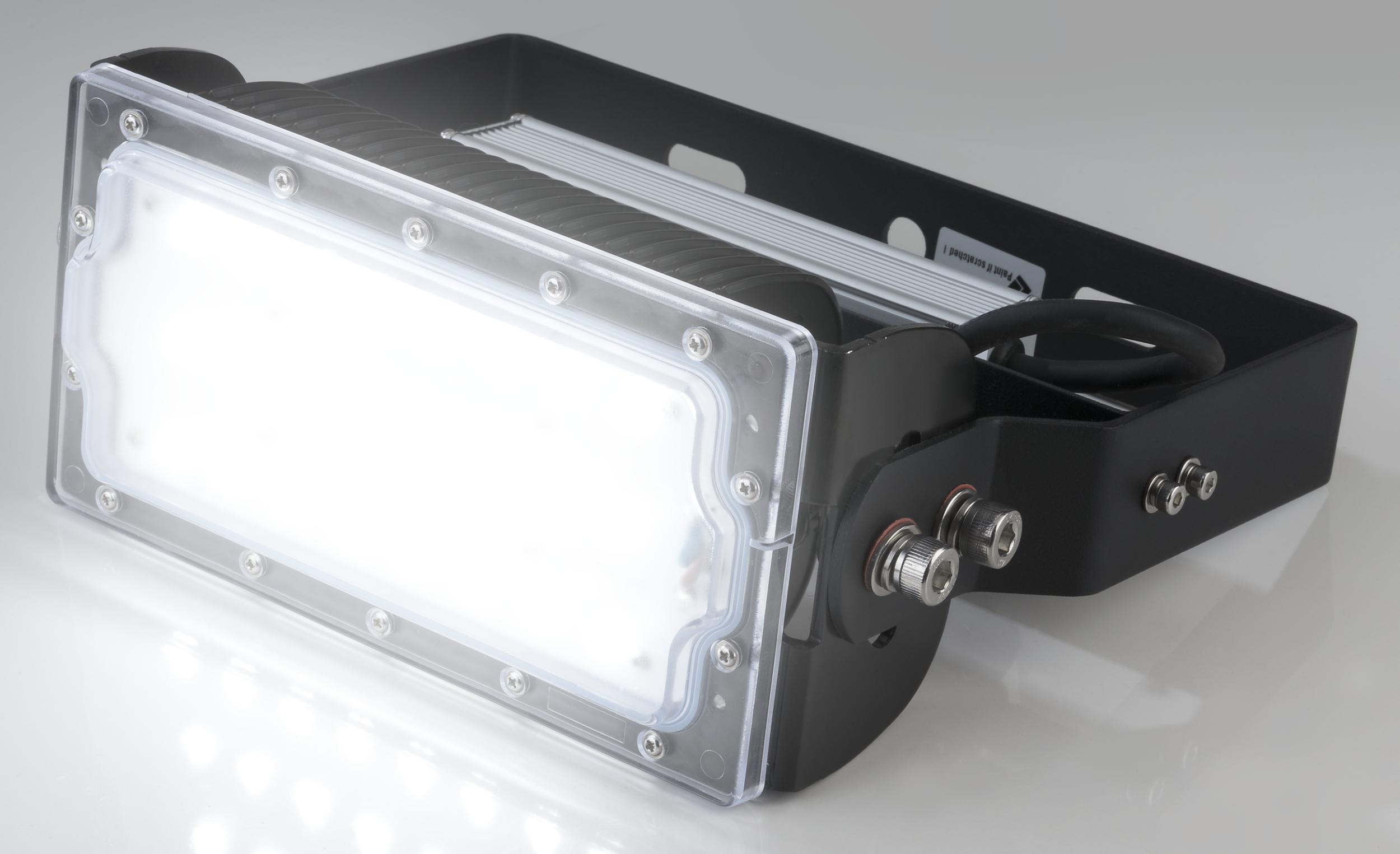 Wetelux Multi LED Stall Leuchten, IP65 / D-Kennzeichen